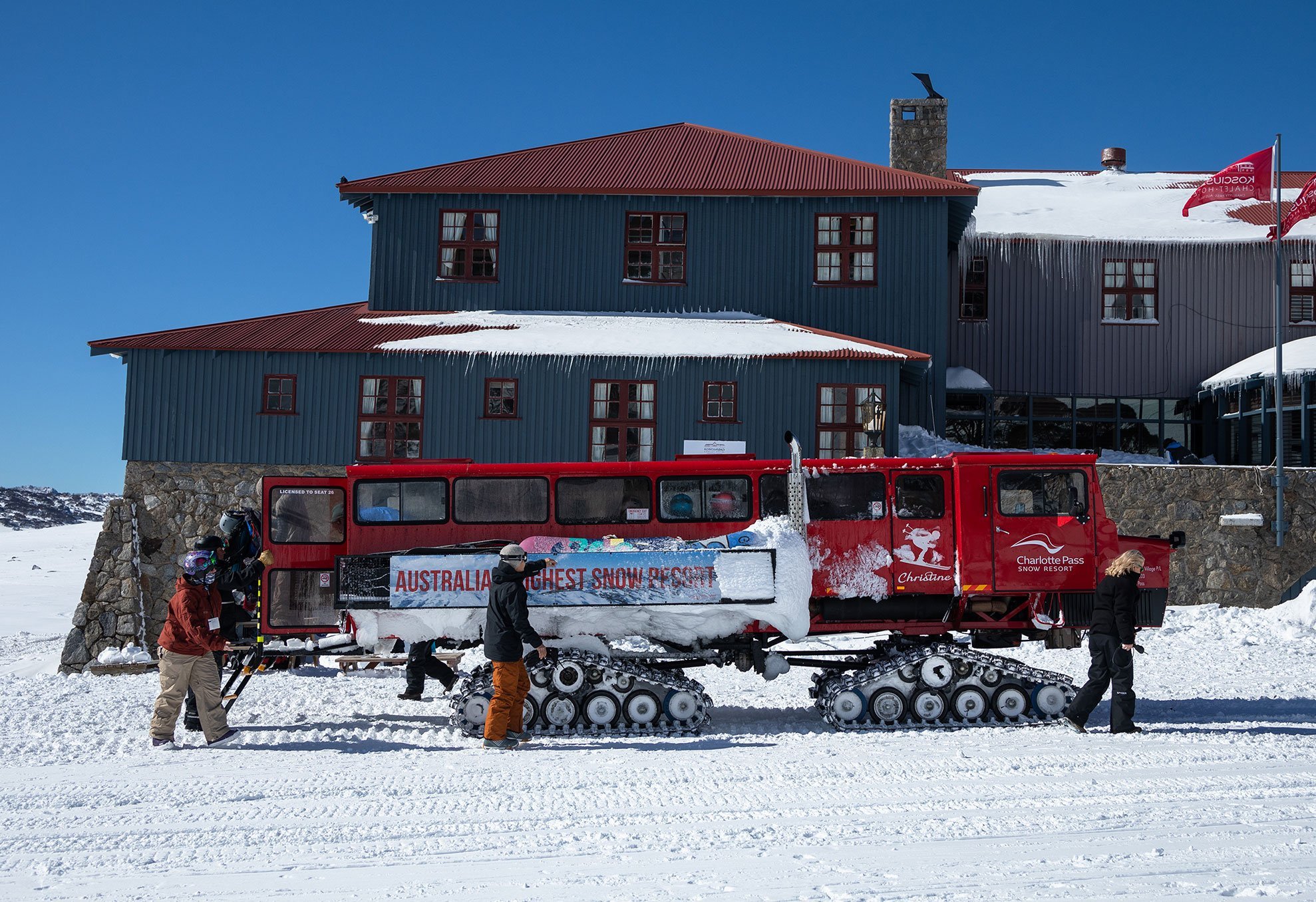 knockshannoch-ski-lodge-charlotte-pass-accommodation